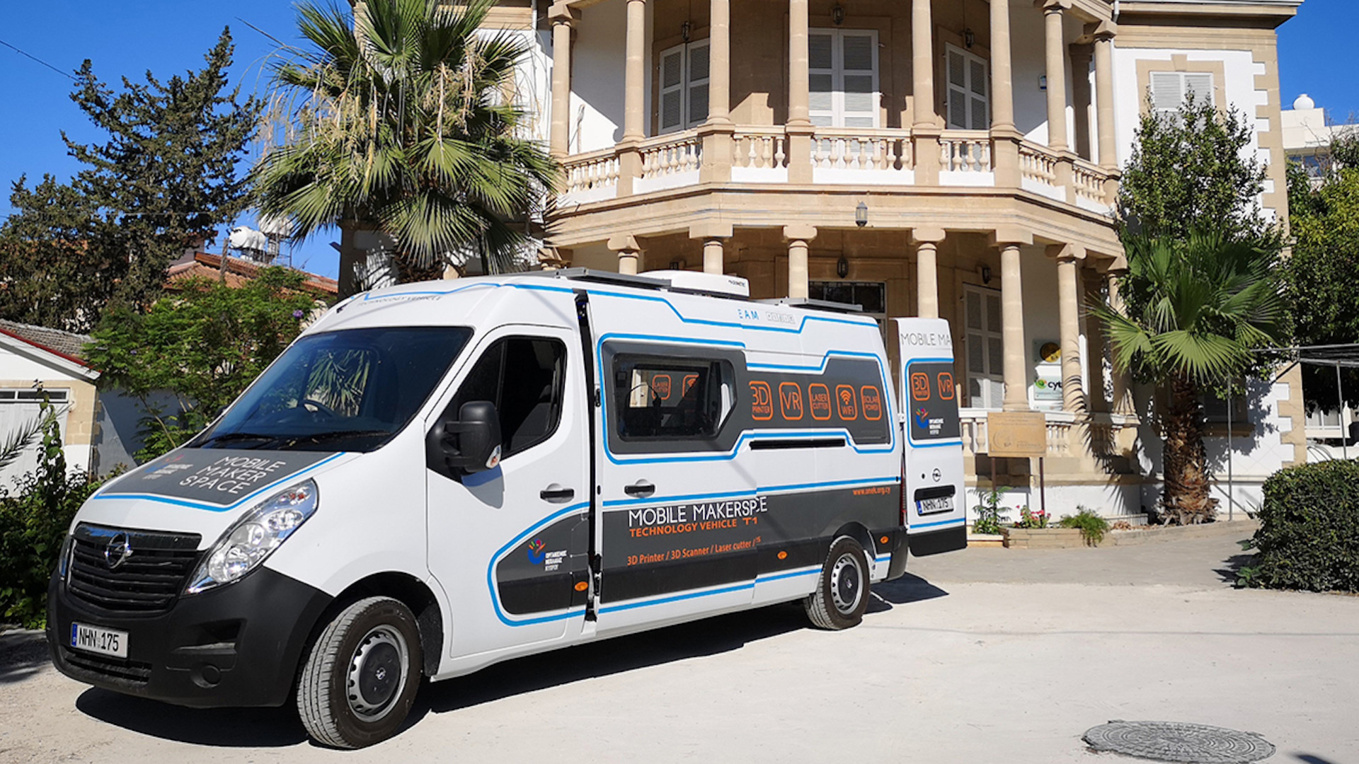 Mobile MakerSpace